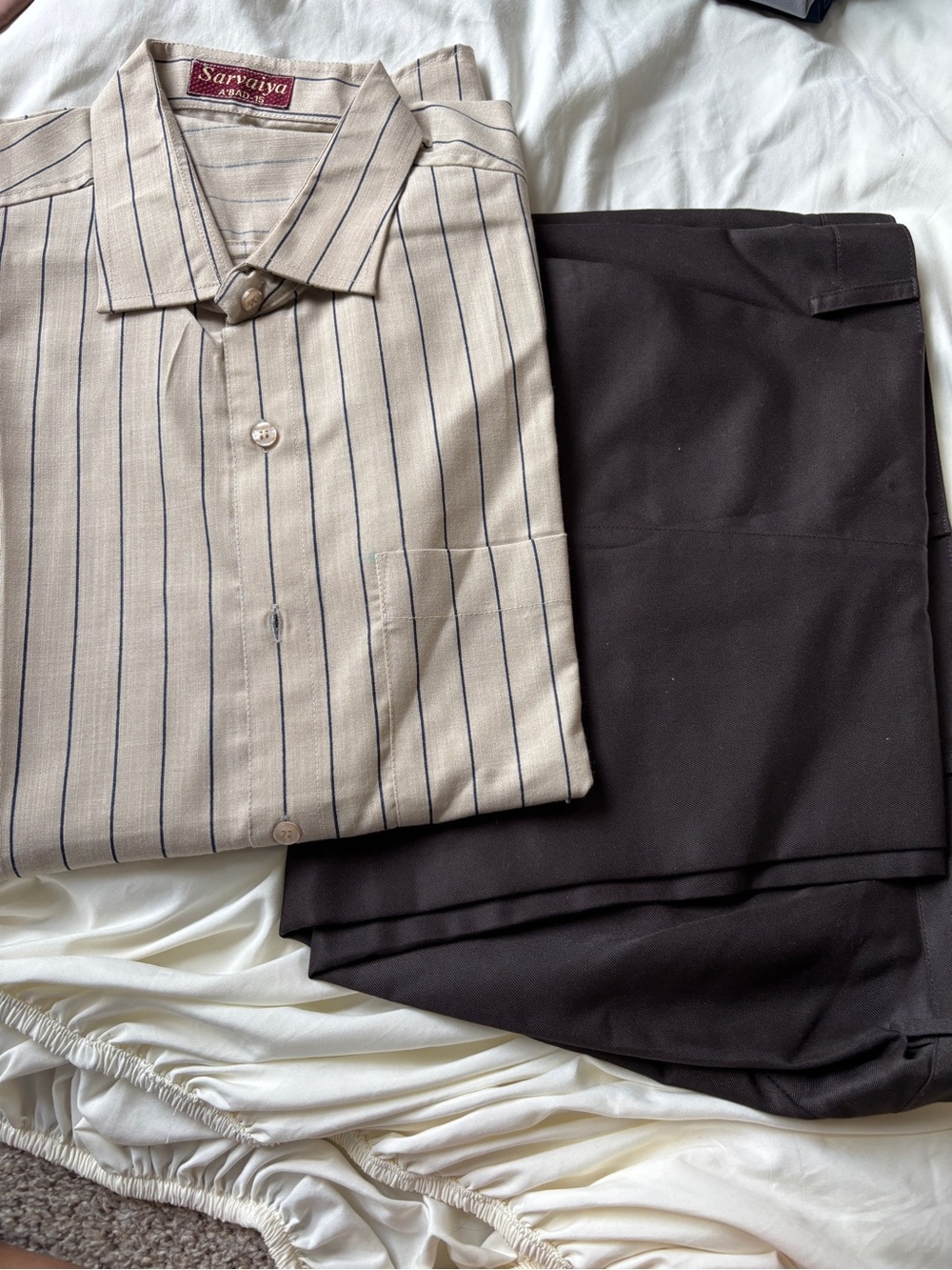 Men’s Sarvaiya Beige Striped Formal Shirt & Brown Dress Pants Set – New NWOT